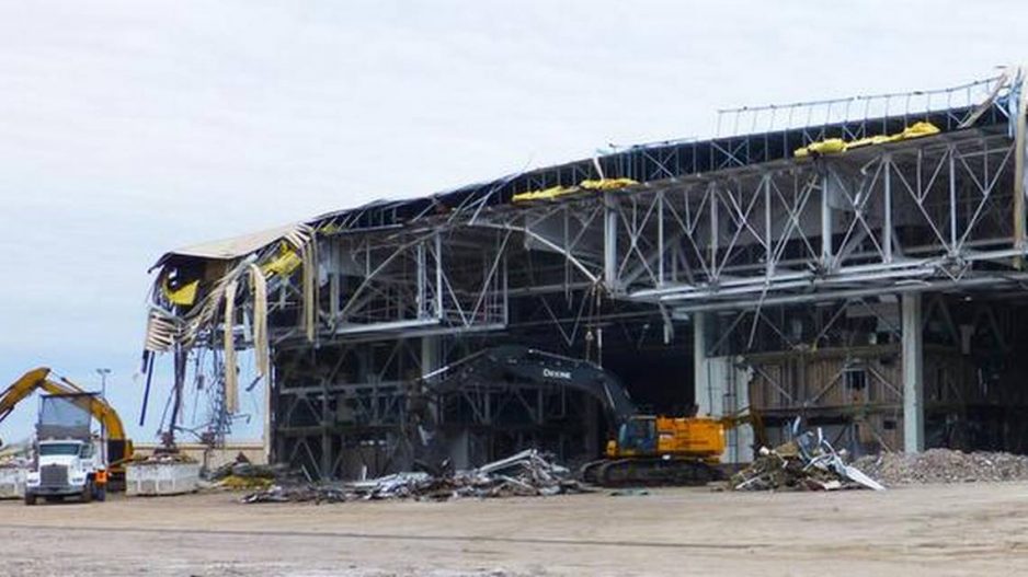 McConnell tearing down old hangar