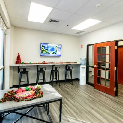 Kitchenette / Break Room